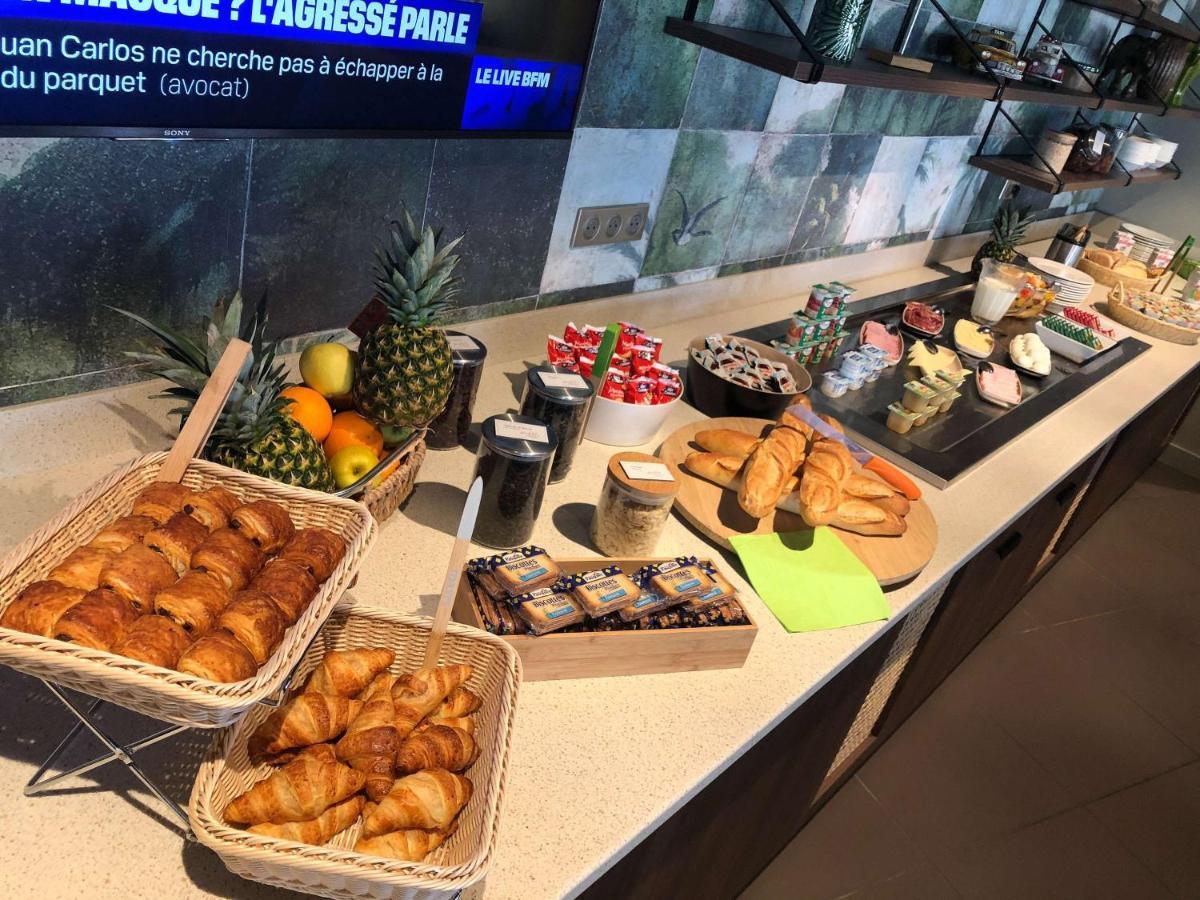 Ibis Styles Clermont-Ferrand Aeroport Hotel Eksteriør billede