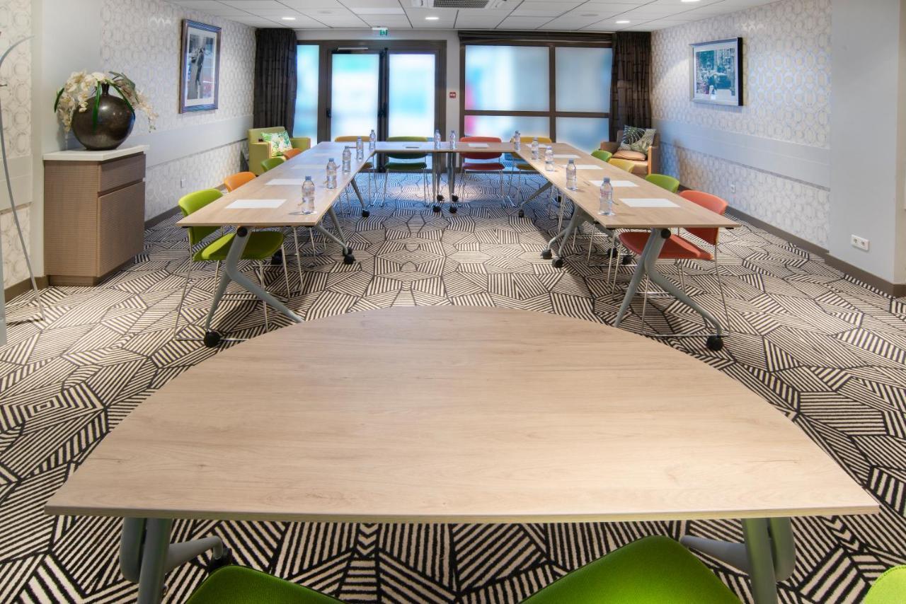 Ibis Styles Clermont-Ferrand Aeroport Hotel Eksteriør billede