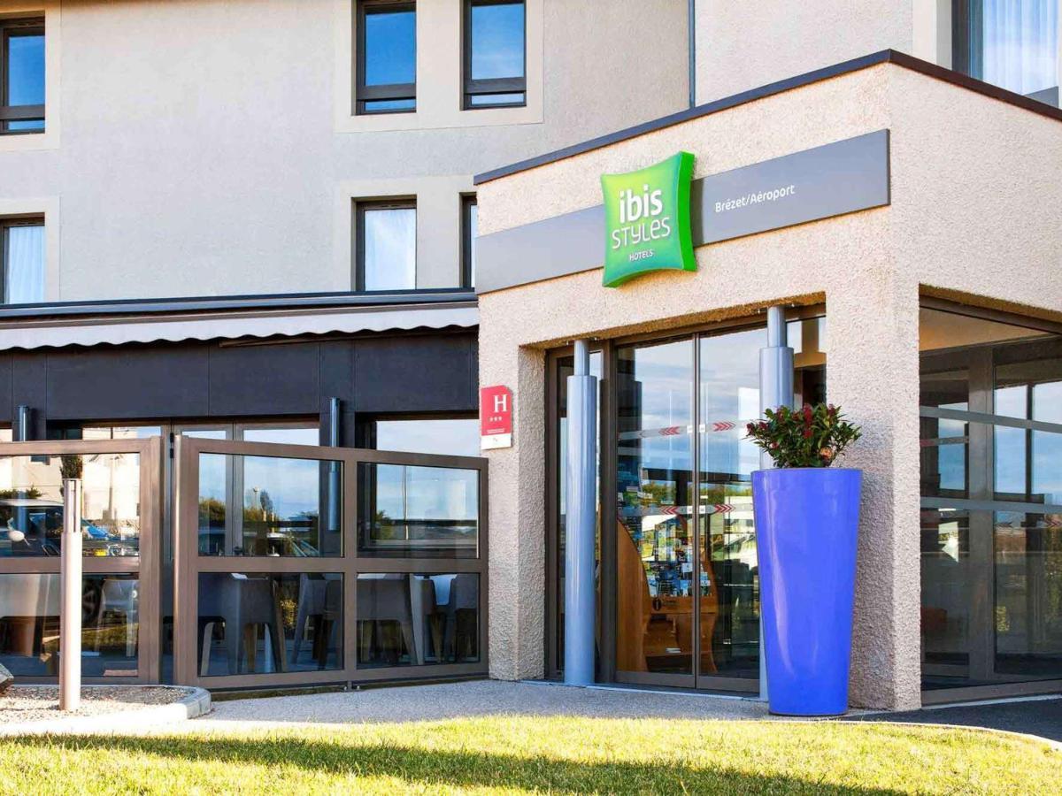 Ibis Styles Clermont-Ferrand Aeroport Hotel Eksteriør billede