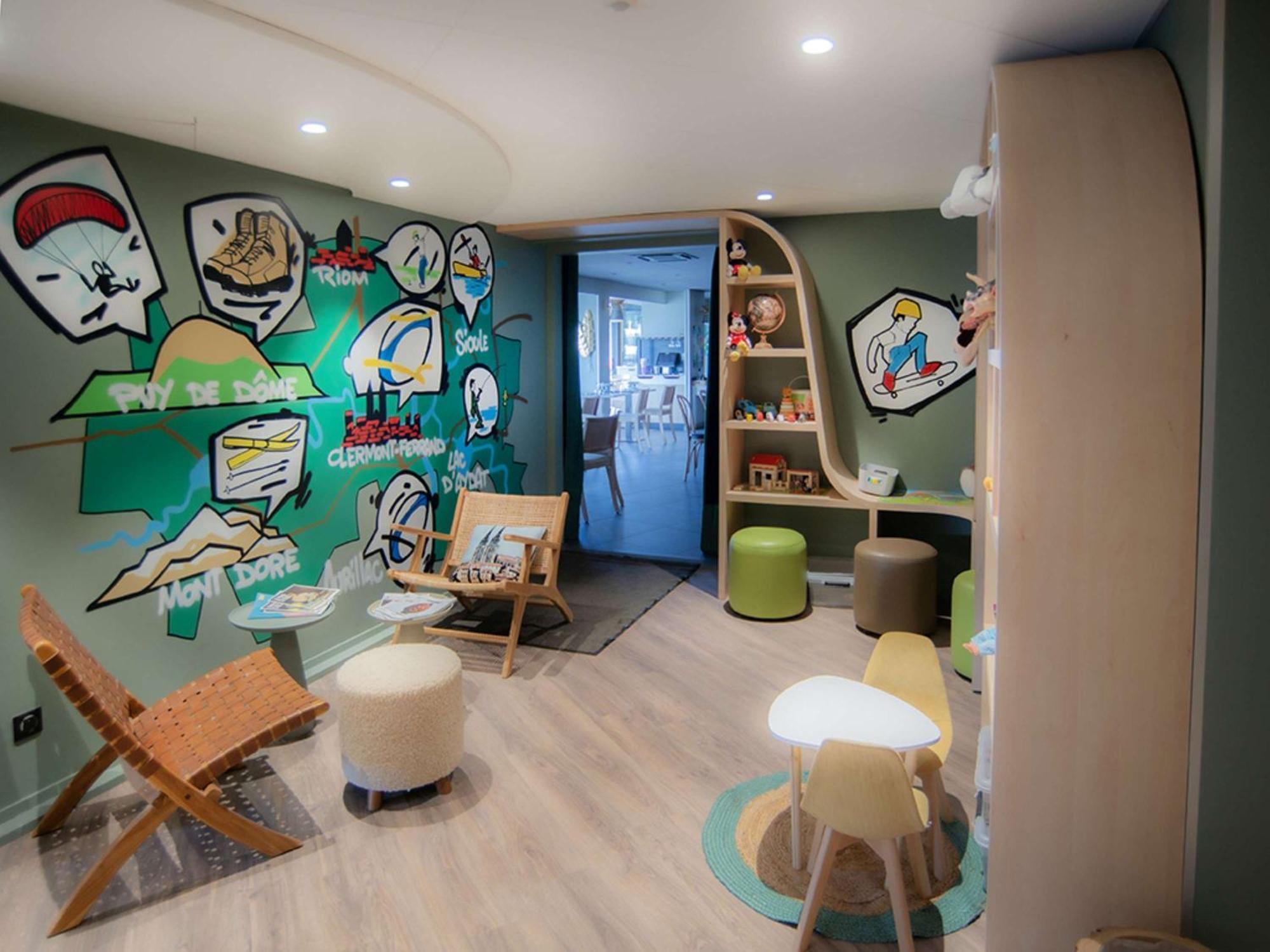 Ibis Styles Clermont-Ferrand Aeroport Hotel Eksteriør billede